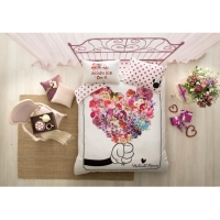 Taç Lisanslı Minnie Flowers Çift Kişilik Nevresim Takımı